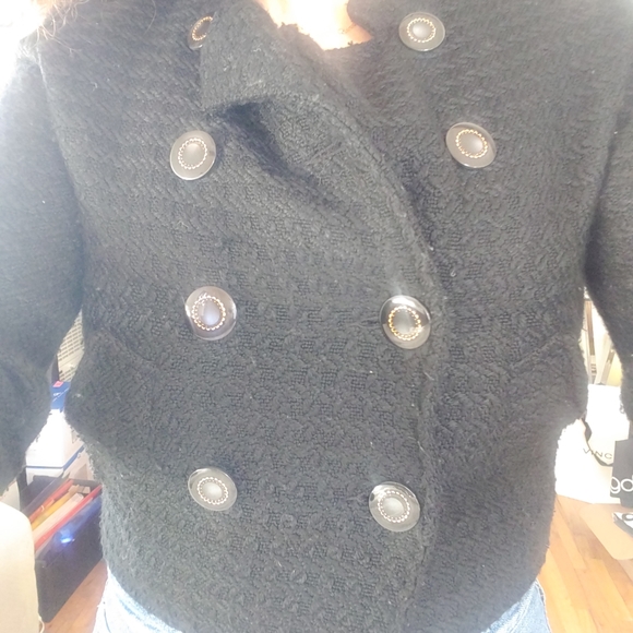 Bizz Jacket - Picture 9 of 12